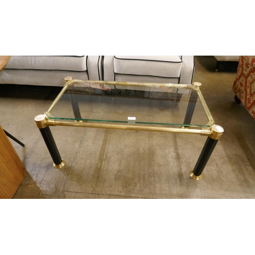 1344 - A coffee table with shelf, tempered glass