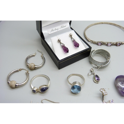 1097 - A collection of silver and silver mounted jewellery including necklaces, earrings, etc.