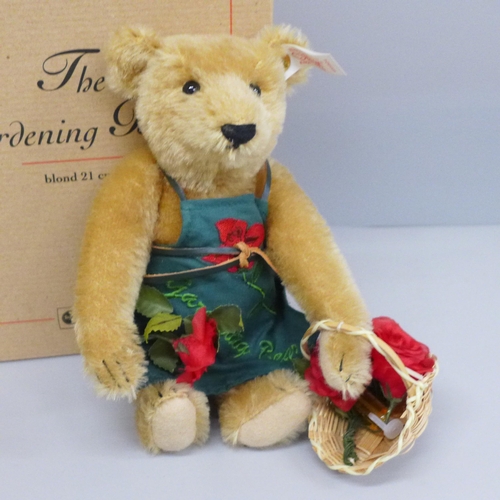 608 - A Steiff Teddy Bear, The Gardening Bear, Exclusively for Great Britain, No. 00270 of 4,000