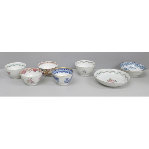 646 - A collection of seven small Chinese bowls, four a/f