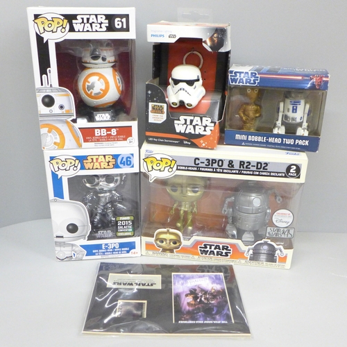 659 - Star Wars, 3x Pop!, LED keychain Stormtrooper and Mini Bobble-Head two pack and an Episode V limited... 