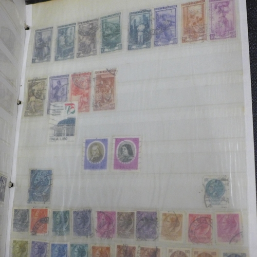 661 - Four albums of world stamps