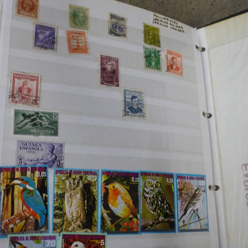 661 - Four albums of world stamps