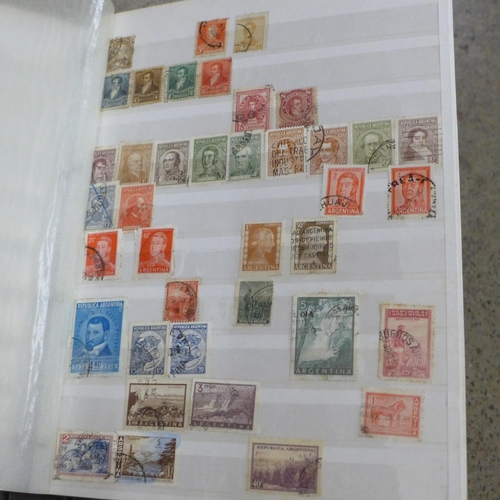 661 - Four albums of world stamps