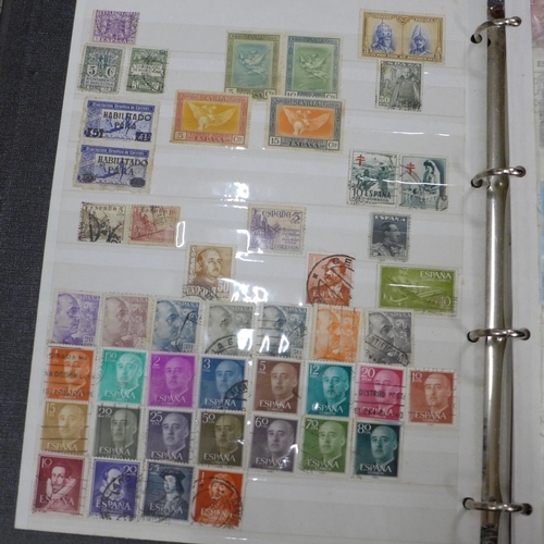 661 - Four albums of world stamps