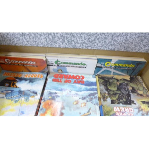 713 - A box of Commando comic books, approximately 200 in total