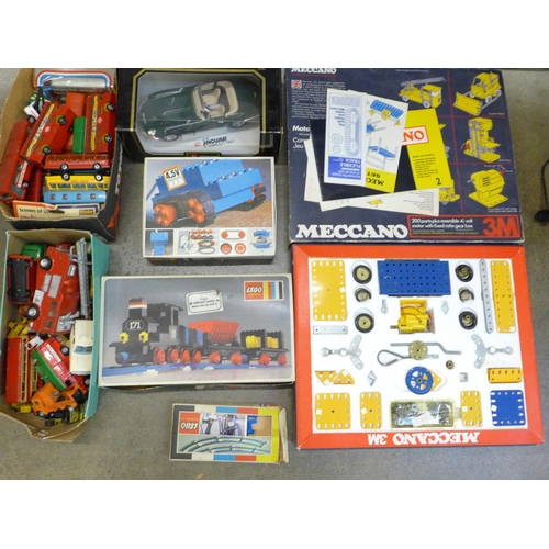 731 - A Meccano 3M motorised construction set, boxed, Lego including a 171 train set, a collection of die-... 