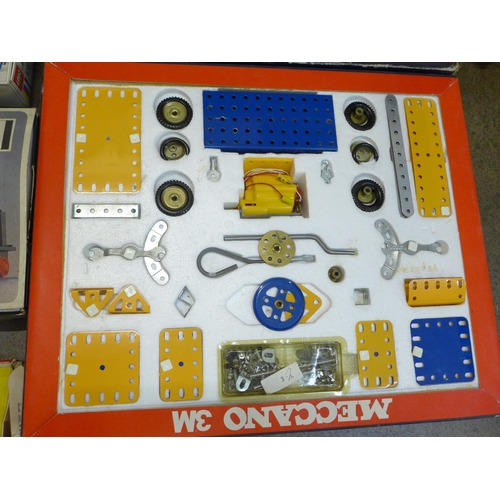 731 - A Meccano 3M motorised construction set, boxed, Lego including a 171 train set, a collection of die-... 