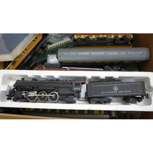 780 - OO gauge model rail, Marklin, Fleischmann and others including US locomotives and tenders, carriages... 