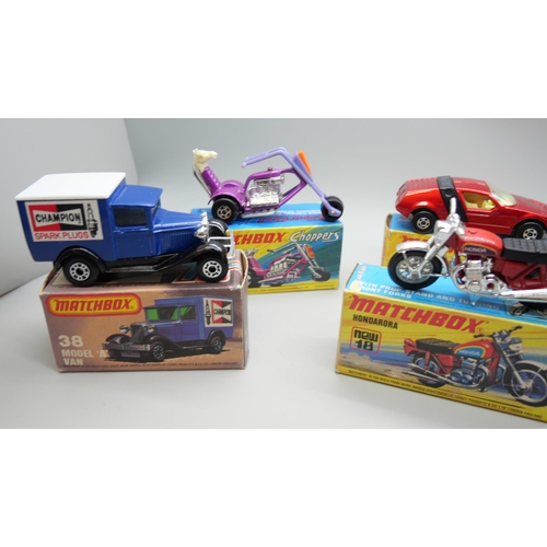 827 - Six Matchbox Superfast die-cast model vehicles, 10, 18, 19, 38, 38, 41