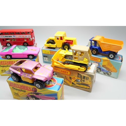 842 - Six Matchbox Superfast die-cast model vehicles, 17, 23, 30, 40, 64, 72