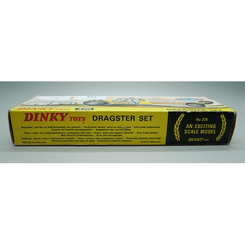 843 - A Dinky Toys 370 Dragster Set, boxed