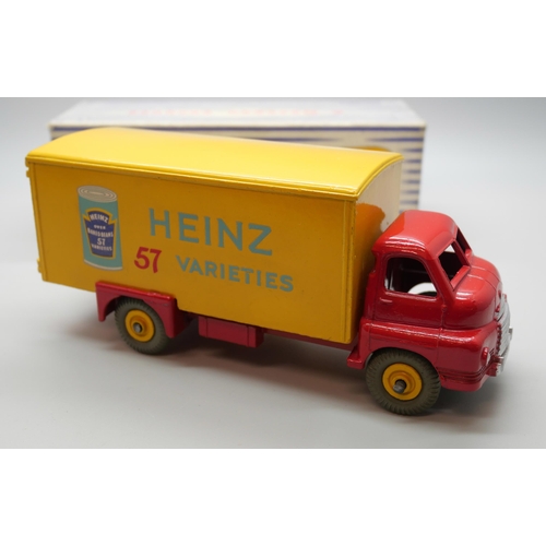 847 - A Dinky Toys 923 Big Bedford Van, Heinz, boxed