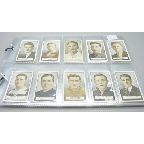 852 - Cigarette cards, Gallaher 1925 Famous Footballers, green back, 100