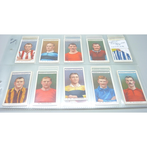 854 - Cigarette cards, Ogdens Famous Footballers, 1908