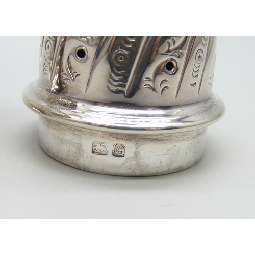 859 - A silver caster, 114g