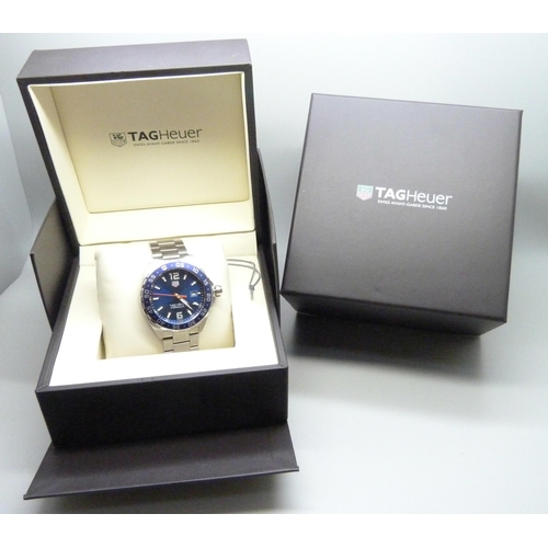 872 - A Tag Heuer Formula 1 quartz wristwatch, boxed