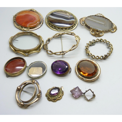 874 - A collection of Victorian pinchbeck brooches and mounts, some a/f