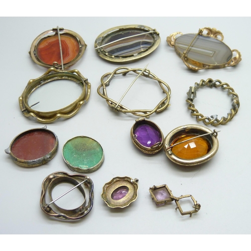 874 - A collection of Victorian pinchbeck brooches and mounts, some a/f