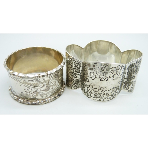 876 - Four silver napkin rings, 107g