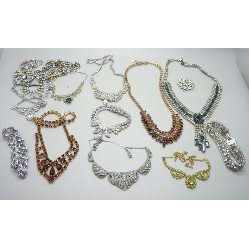 893 - A collection of vintage paste set jewellery