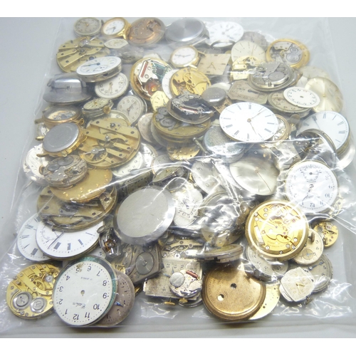 906 - A collection of watch movements