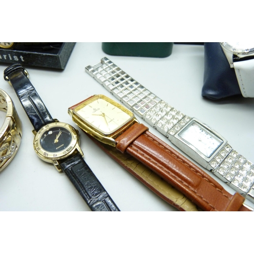 919 - Assorted wristwatches