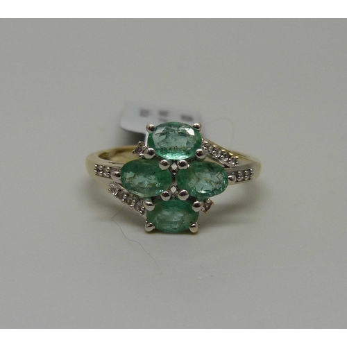 936 - A silver gilt emerald and topaz cluster ring, S