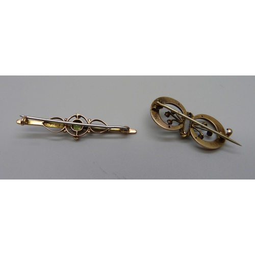 941 - Two 9ct gold brooches, one set with red stones and opal, one lacking a seed pearl, 4.6g