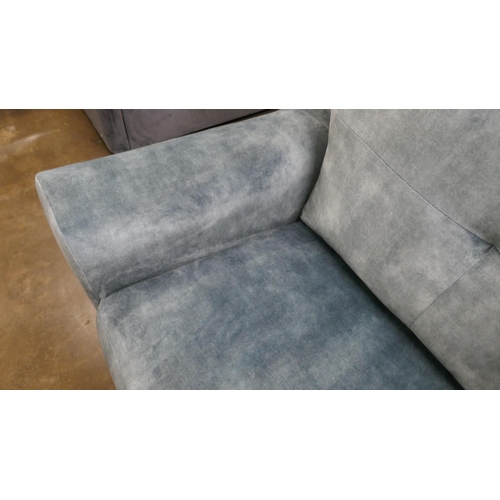 1423 - A teal velvet two and a half seater sofa