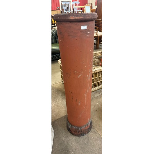 271 - A large Victorian terracotta chimney-pot