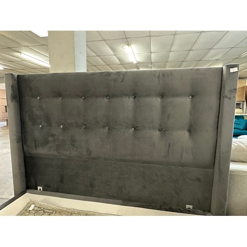 1424 - Sn King Divan Bedframe + Headboard  L1/P1 (326A - 112) *This lot is subject to VAT