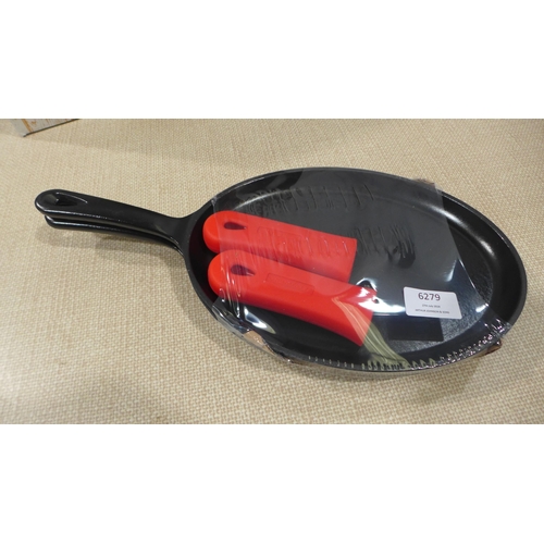 6279 - Tramontina Fajita cast Iron Pan *This Item Is Subject To Vat (327A-397)