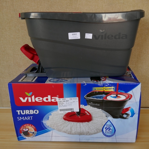 6002 - Vileda Turbo Smart mop bucket - No Mop        - This Lot Requires A Uk Adaptor(331-129)   * This Lot... 