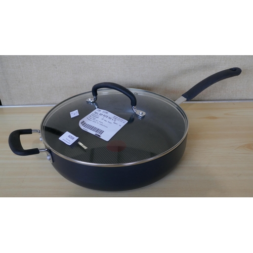 6008 - Tefal Deep Saute Pan 4.7L(331-115)   * This Lot Is Subject To Vat