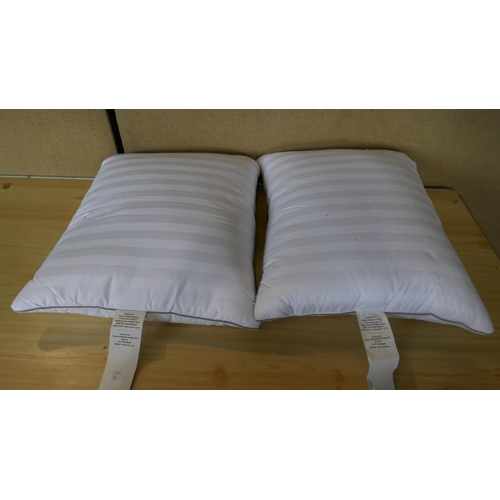 6024 - Hotel Grand Down Roll Pillows (331-37)   * This Lot Is Subject To Vat