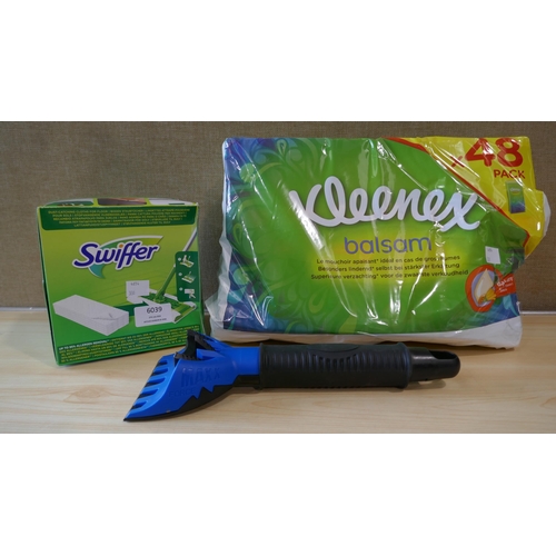 6039 - Kleenex Balsam Pocket Tissues And Swiffer Dry Floor Cloth's    (331-64)   * This Lot Is Subject To V... 