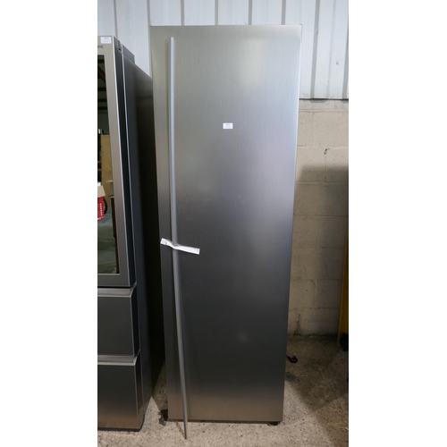 6054 - Samsung 387L Tower Fridge - Model RR39M701059, This Lot Requires A Uk Adaptor, Original Rrp £483.14 ... 