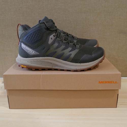 6064 - 12 Pairs Of Merrell Nova 3 Mid Walking Boots ( inc 6x size UK 9.5 / 6x Size UK 10.5 )(321-600) *This... 