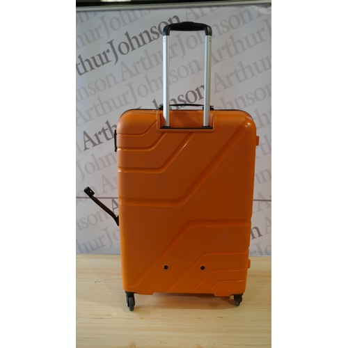 6076 - At Large 79Cm   Luggage Case (331-14)   * This Lot Is Subject To Vat