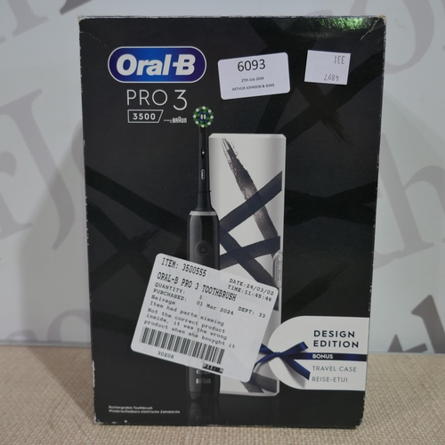 6093 - Oral-B Pro 3 Toothbrush    - This Lot Requires A Uk Adaptor(331-220)   * This Lot Is Subject To Vat