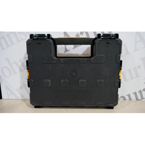 6106 - Dewalt Organiser (331-160)   * This Lot Is Subject To Vat