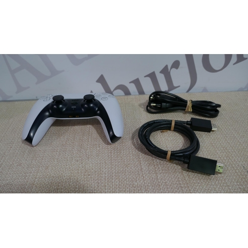 6109 - Playstation 5 Slim Disc Console With Controller    - This Lot Requires A Uk Adaptor, Original Rrp £4... 