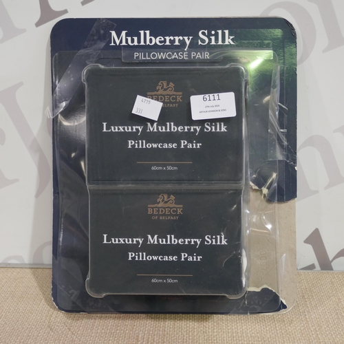 6111 - Bedeck Of Belfast Mulberry Pillow Cases (331-174)   * This Lot Is Subject To Vat