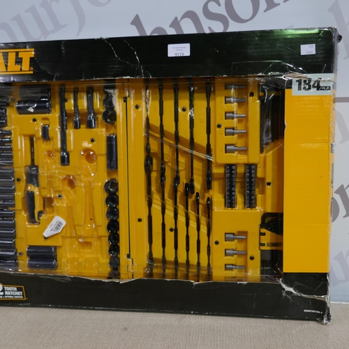 6116 - Dewalt Mechanics Set - Incomplete *This Item Is Subject To Vat (327A-101)