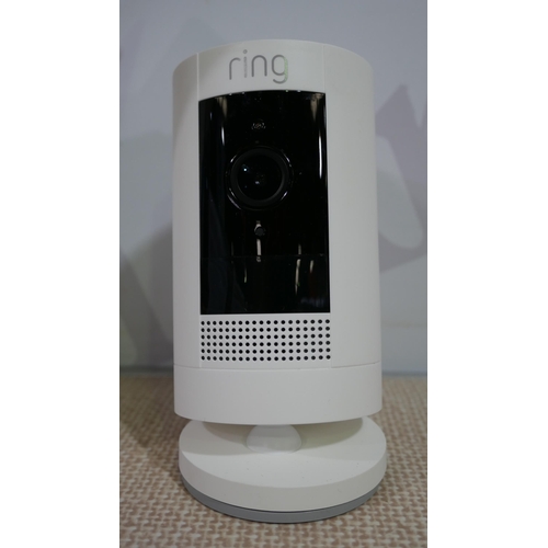 6120 - Ring Stick-Up Camera And Chime, Original RRP £109.99 + Vat *This Item Is Subject To Vat (327A-182)