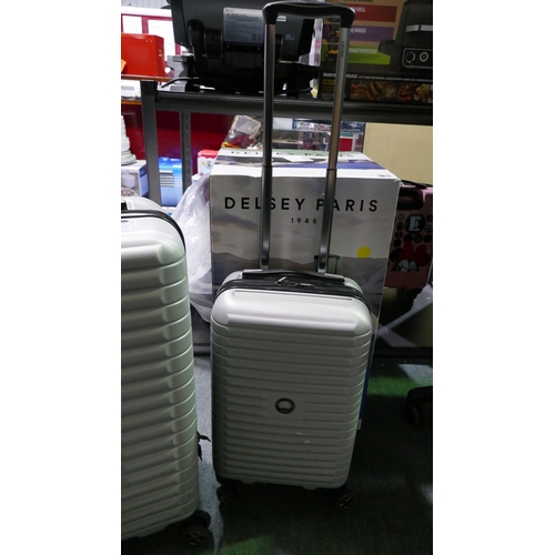 6349 - Delsey Luggage 2 Piece Trunk Set, Original RRP £119.99 + Vat *This Item Is Subject To Vat (327A-401)