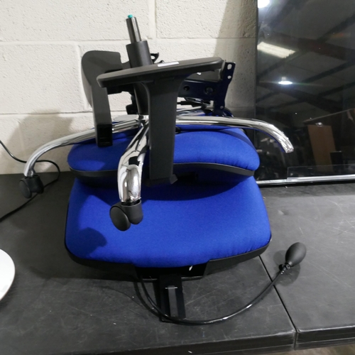 6355 - Dams Senza Blue Task Chair, Original RRP £166.66 + Vat *This Item Is Subject To Vat (327A-385)