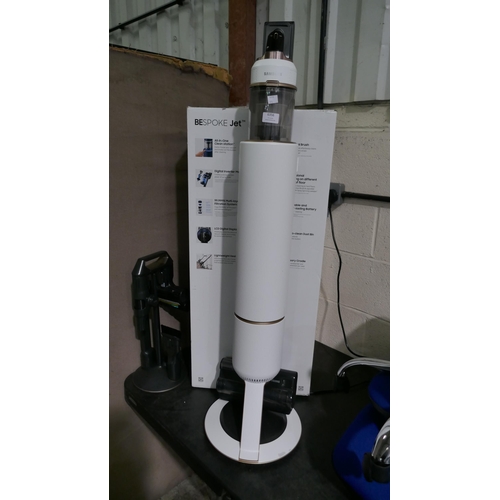 6356 - Samsung Bespoke Stick Vacuum Cleaner with Battery, Original RRP £499.99 + Vat *This Item Is Subject ... 