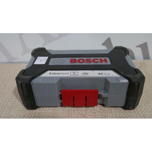 6135 - Bosch Screwdriver Bit Set (331-19)   * This Lot Is Subject To Vat